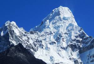 Popular Trekking Trails of Everest Region updated