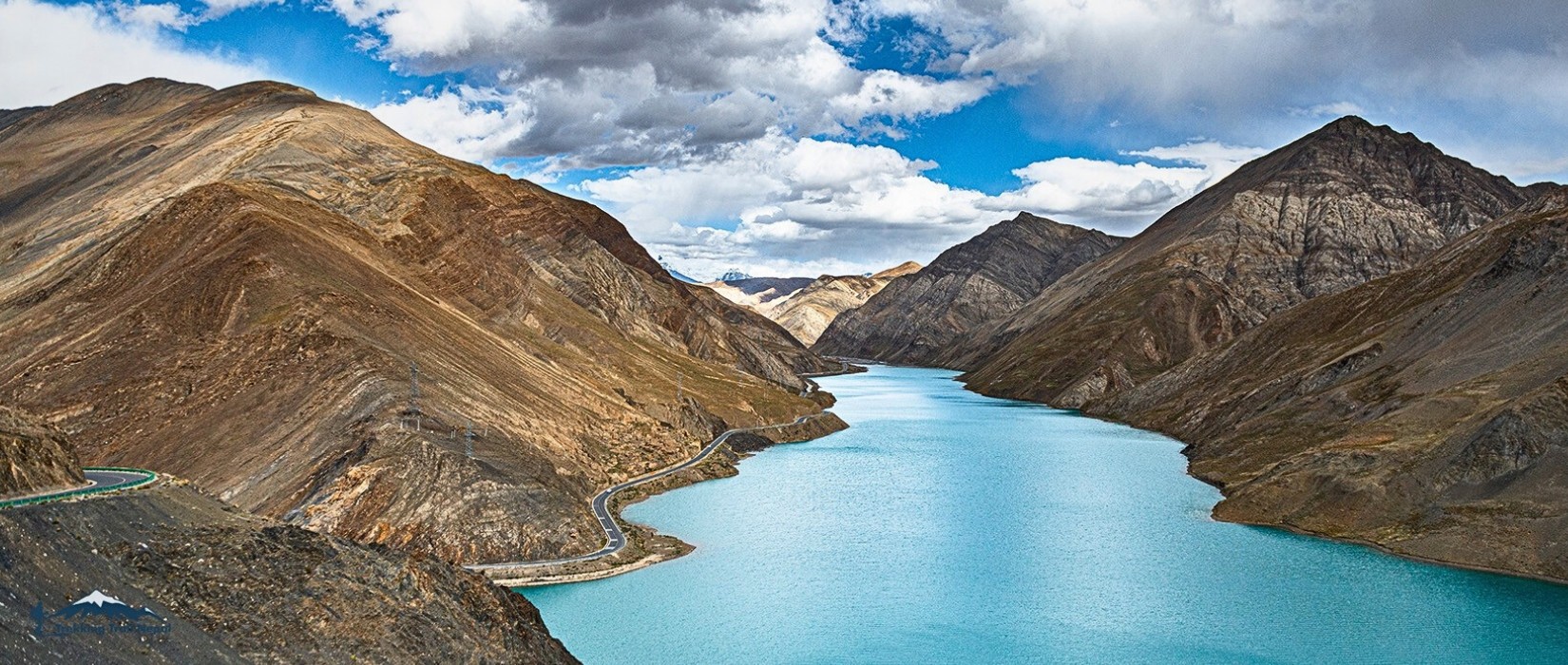 Yamdrok Lake along our Highway