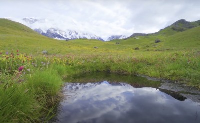 Kori Kapuche Lakes Trek